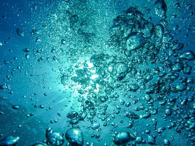 bolhas na agua